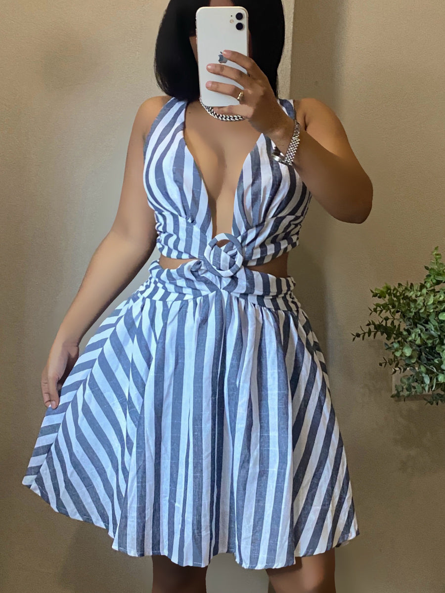 Draw the line stripped dress