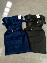 “Rules aren’t for me” mini denim dress.
